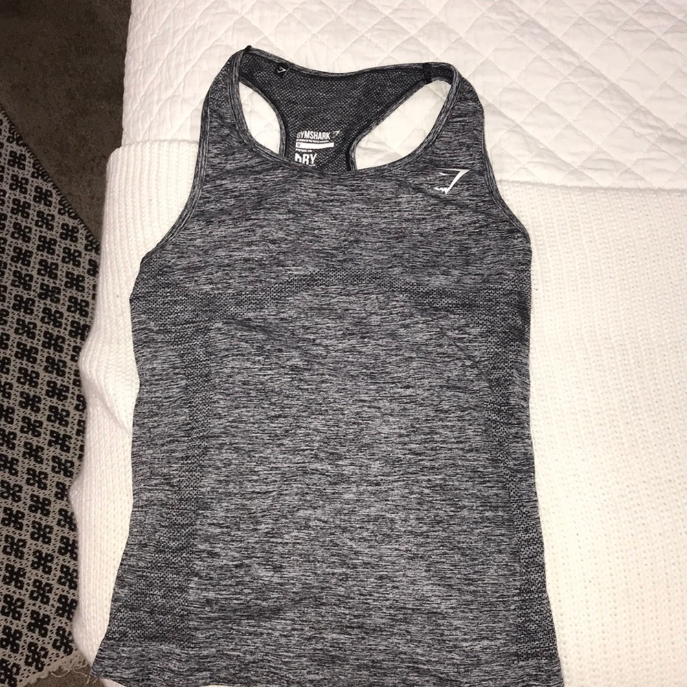 Gymshark tank top!!